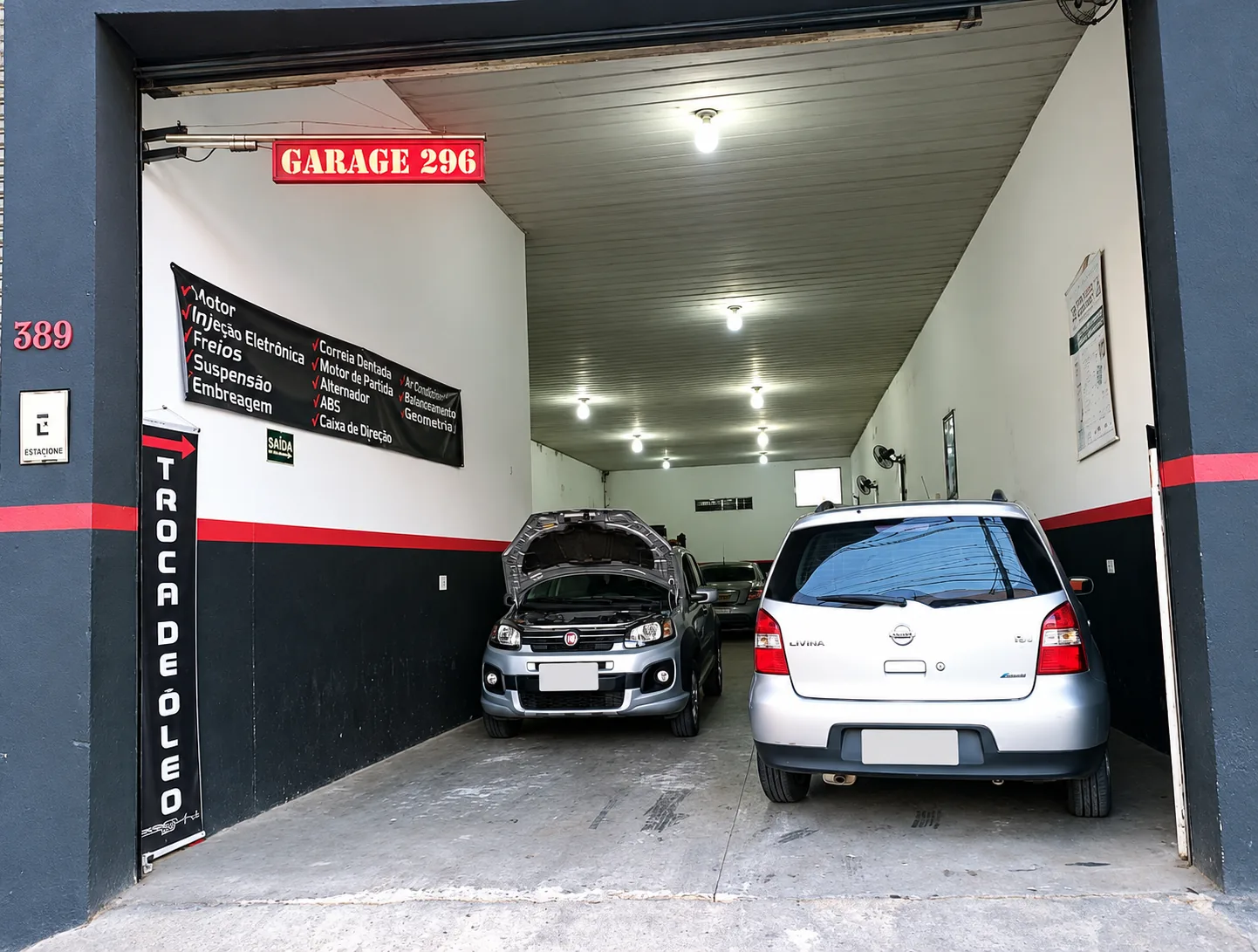 Entrada da Garage 296 vista da Avenida Ragueb Chohfi